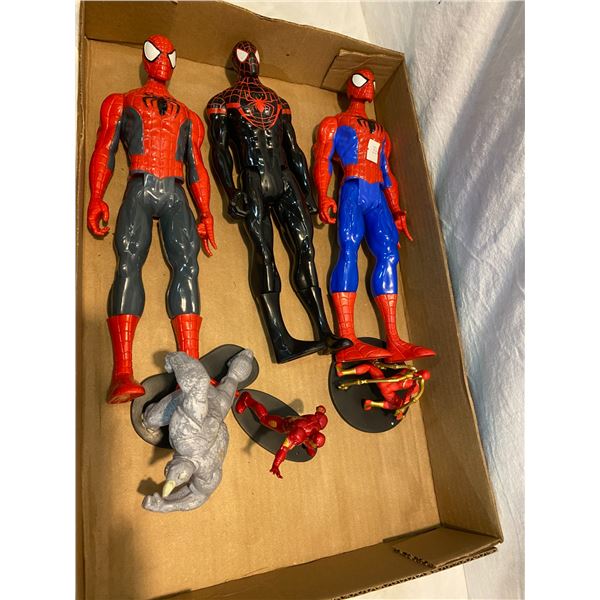 lot action figures spiderman etc