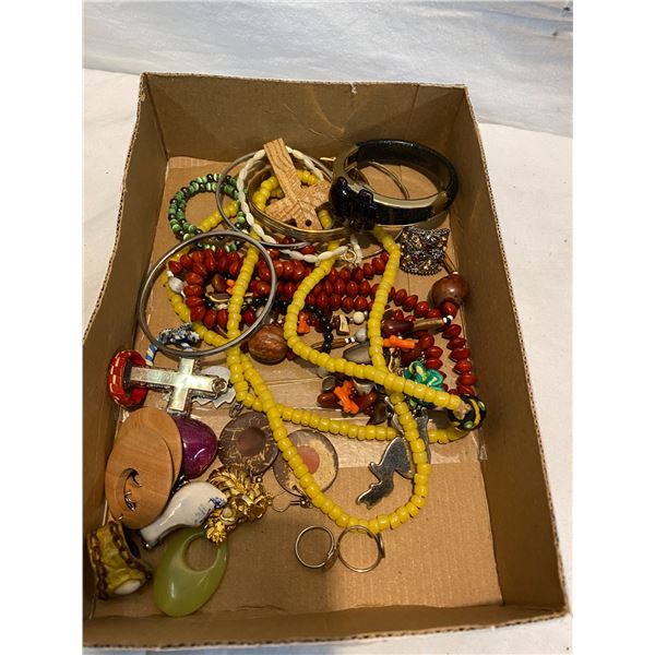 Lot Costume Jewelry