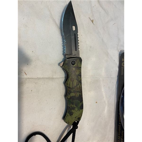 folding knife