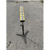 Image 1 : roller stand