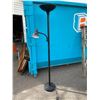 Image 1 : Floor Lamp