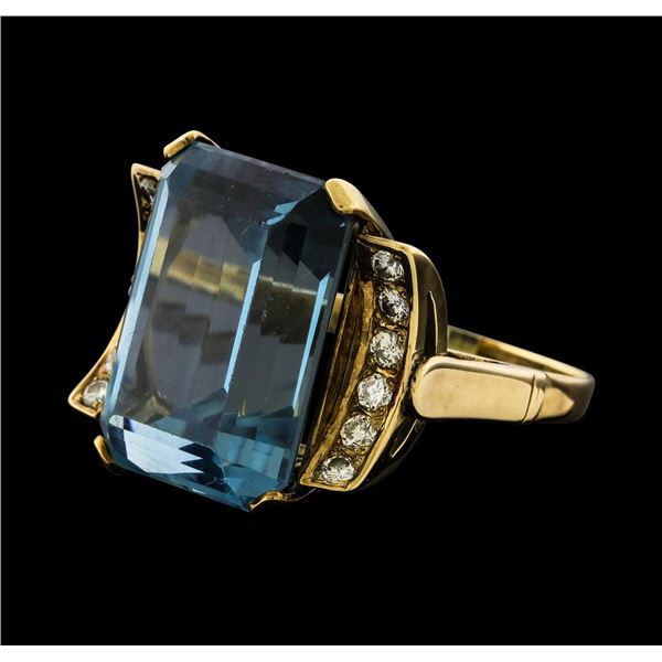 26.56 ctw Spinel and Diamond Ring - 14KT Yellow Gold