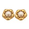 Image 1 : Chanel Gold Camelia Pearl Earrings