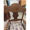 Image 3 : Vintage Triple Pressed Back Chair w Tapestry Seat