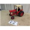 Image 2 : Die Cast Toy International 1586 Tractor