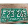 Image 2 : 2 Sask 1965 License Plates
