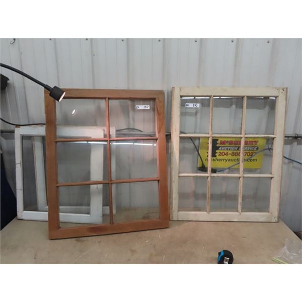 4 Vintage Windows 2) 29" x 35" & 2) 22"x 24"