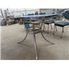 Image 3 : Retro Chrome Legged Table w 2 Leaf & 4 Chairs