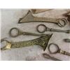 Image 3 : Vintage Ornate Tavern Footrail Brackets- Solid Brass