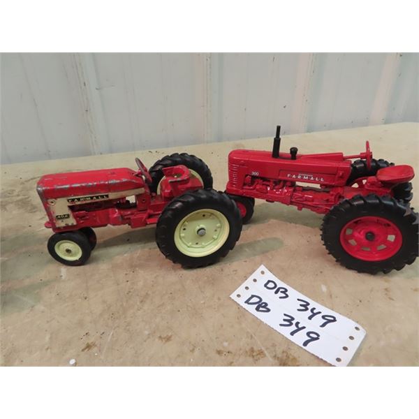 2 Die Cast Toy Int Farmall Tractors 1) 404 & 1) 300