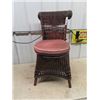 Image 4 : Wicker Sewing Stand & Wicker Chair