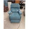Image 1 : Medical Lift Recliner Chair