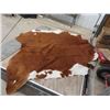 Image 2 : Tanned Cow Hide Approx 6.5' x 6.5'