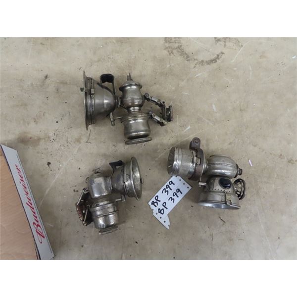 Motorcycle Carbine Lights 1) Triumph 1) 20th Century MFG & 1 ???