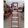 Image 2 : Featherlight 6' Step Ladder