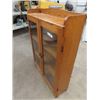 Image 2 : Oak 2 DR China Cabinet - 45"H 34"W 10"D