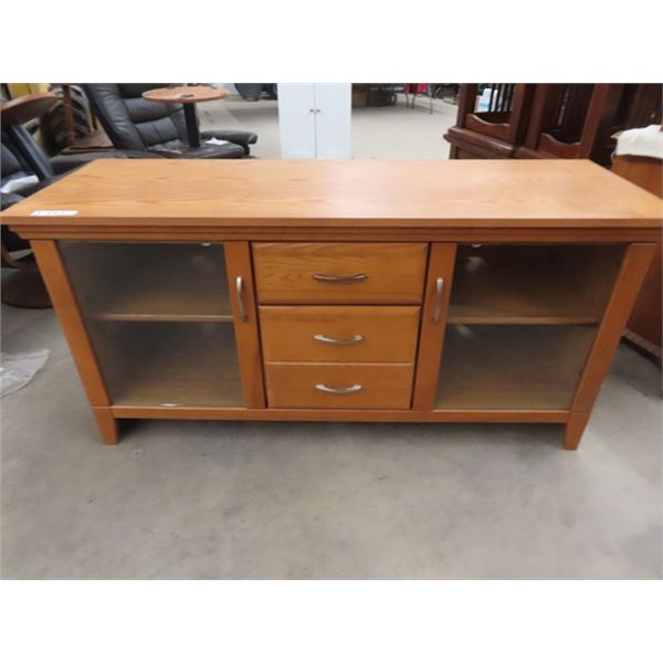 Big TV Stand 28" X 57" x 20"