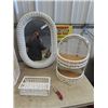 Image 2 : 5 Pc Wicker Bathroom Set - Self - Mirror & More!