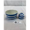 Image 1 : Vintage Cornish Ware 2 Iconic Stripey Blue And White Dishes
