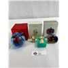 Image 1 : 4 Ornaments, Christmas And Halloween