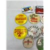 Image 2 : 10 Vintage Fast Food Badges