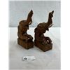 Image 3 : Shafford Decanter With 7 Barrel Shot Glasses And 2 Elephant Bookends