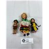 Image 1 : 3 Small Vintage Plastic Souvenir Dolls