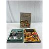 Image 1 : 3 Hardcover Books On Collectibles, Royal Doulton, Caffe Faccett And Roseville Pottery