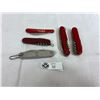 Image 2 : Nice Lot Of 5 Folding Knives, Military And Victorinox