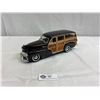 Image 2 : 1:18 Scale Diecast 1948 Chevy Fleetmaster