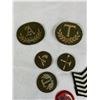 Image 2 : A Lot of Canadian 1940's Battle Dress Insignia