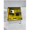 Image 2 : Nice Vintage Spartus Vanguard Camera Kit with Original box