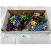 Image 2 : tray lot of action figures