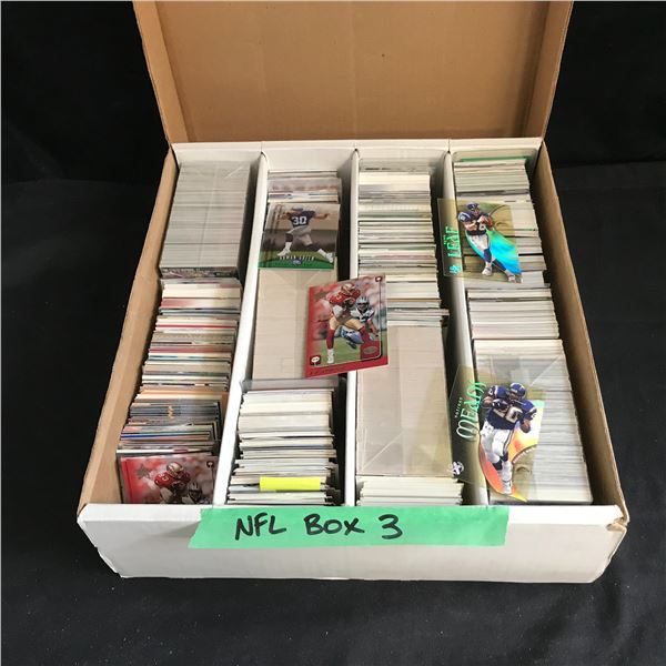 NFL FOOTBALL TRADING CARDS LOT