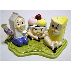 Dairyland Shaker Fest 1997 Salt & Pepper #1677755