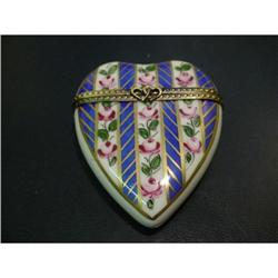 French hand painted Limoges box signed  #1678261