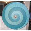 Image 1 : Pinwheel Parasol #1678507