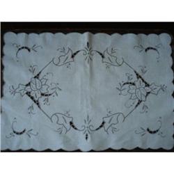 VINTAGE MADERIA SET of PLACEMATS EMBROIDERY#1679161
