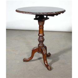 ANTIQUE SERPENTINE VICTORIAN ACCENT TILT TABLE #1695471