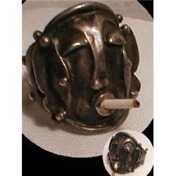 ARTS Crafts Face TOBACCO RING that smokes #1708222