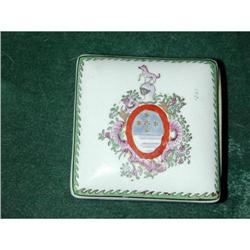EARLY CHINESE ARMORIAL BOX FOR EUROPE #1708294