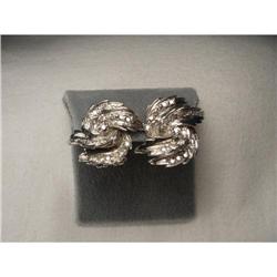 Gorgeous Estate 14K WG Diamond Leaf Earrings #1722150