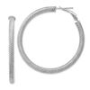 Image 1 : 10k White Gold Twisted Round Omega Back Hoop Earrings - 40 mm