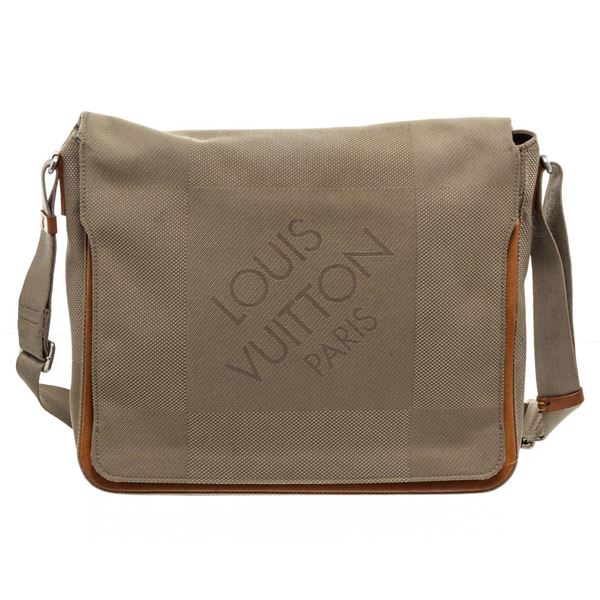 Louis Vuitton Brown Damier Geant Canvas Leather Messenger Bag