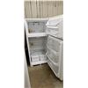 Image 4 : WESTING HOUSE FRIDGE FREEZER LOCATED IN FORT MCMURRAY