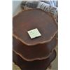 Image 1 : 3 tiered table