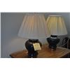 Image 3 : 2 dark lamps