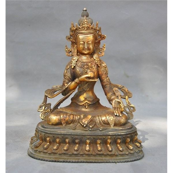 A GILT BRONZE GUANYIN BUDDHA FIGURE QING DYNASTY.