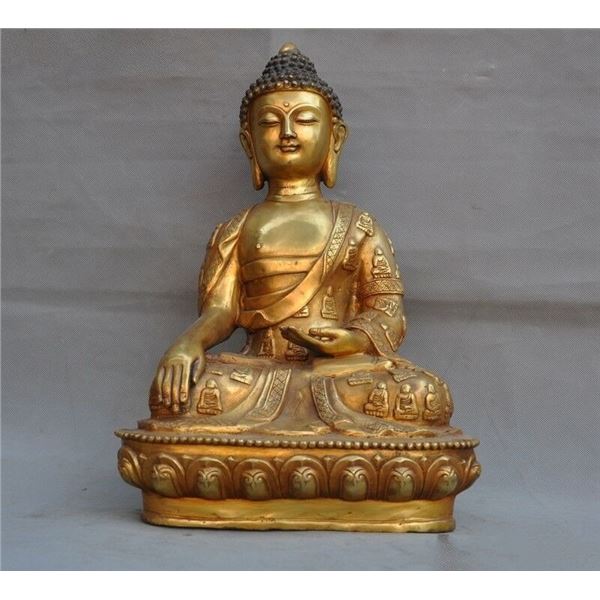 A GILT BRONZE SHAKYAMUNI BUDDHA FIGURE QING DYNASTY.