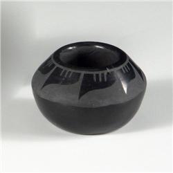 SANTA CLARA BLACK POTTERY VESSEL SIGNED